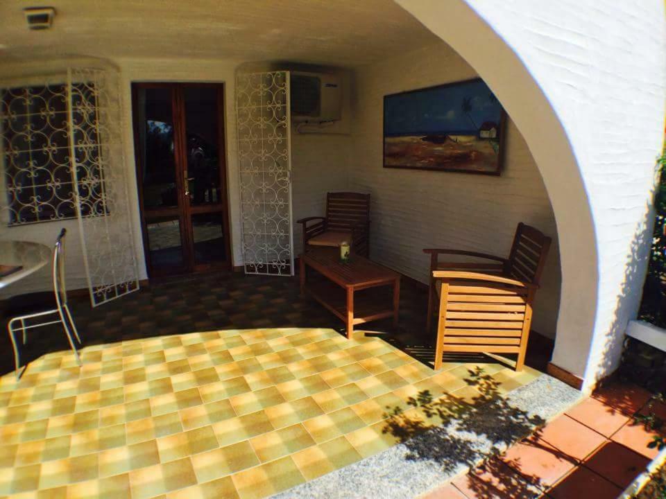 Villa Nicanda- 100 Mt Dal Mare- Giardino Porto Columbu - Perd'E Sali 外观 照片