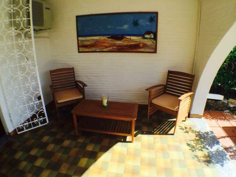 Villa Nicanda- 100 Mt Dal Mare- Giardino Porto Columbu - Perd'E Sali 外观 照片